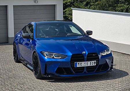 BMW M4 Competition xDrive, MwSt. , Schalen, Carbon