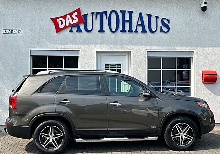 Kia Sorento 4WD 192000 KM NAVI KAMERA Tüv 8-27