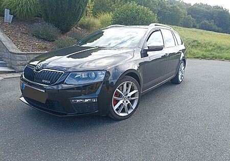 Skoda Octavia 2.0 TDI DSG RS Combi RS