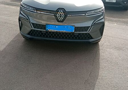 Renault Megane E-Tech 220 PS EV 60