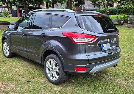 Ford Kuga 2,0 TDCi 4x4 110kW Titanium PowerShift ...
