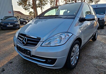 Mercedes-Benz A 160 A 160i AUTOMATiK KLiMA NAVi SiTZHZG.68TKM