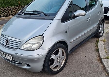 Mercedes-Benz A 190 AVANTGARDE Avantgarde