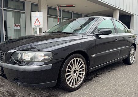 Volvo S60 2.4 TÜV bis01/26