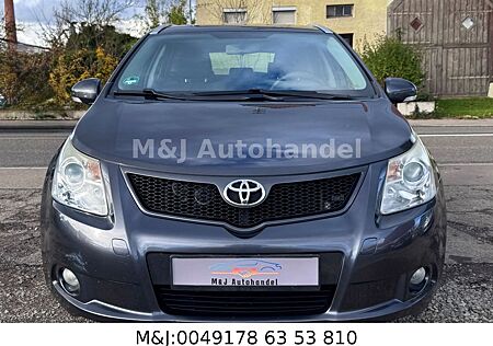 Toyota Avensis Komb/Navi /AHK/Tempomat/Rückfahrkamera/TÜV11/26