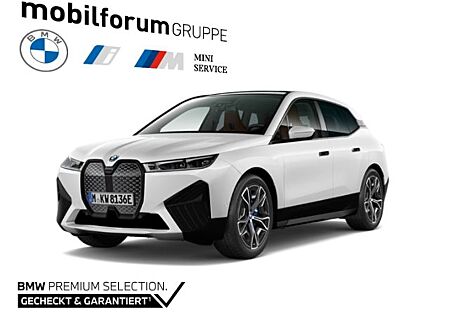 BMW iX xDrive40 Sportpaket AHK Sky Lounge 360 Kamera