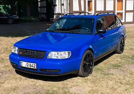 Audi S6 Plus Avant 1er von 855