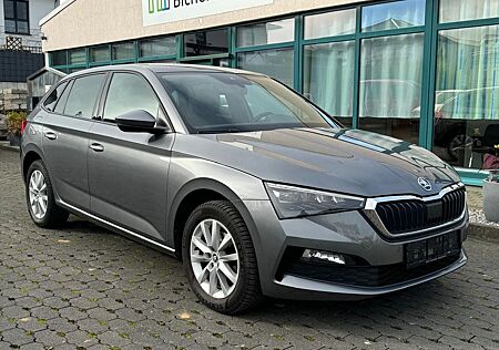 Skoda Scala 1.0 TSI Ambition LED+KAM+PANO+ACC+SHZ+