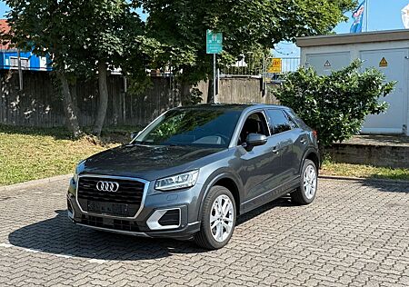 Audi Q2 Quattro design/B&O/Dig.Tacho/Autom/AHK