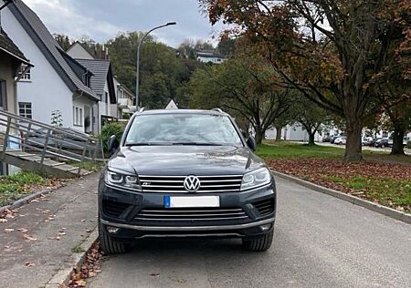 VW Touareg Volkswagen 3.0 V6 TDI SCR Tiptr. Terrain Tech -