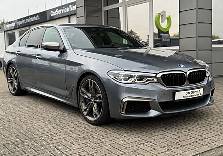 BMW M550 i xDrive*Massage*H&K*Sitzklima*Totw*HUD*20"