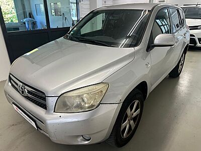 Toyota RAV4 2,2 TEAM EXECUTIVE
