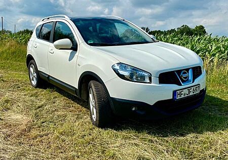 Nissan Qashqai 2.0, Benzin, TÜV bis 01/27