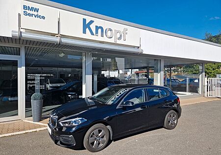 BMW 118 i Advantage Navigation,DAB,LED