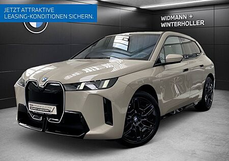 BMW iX xDrive60 M Sport Pro DA Prof. H/K 22´´ AHK