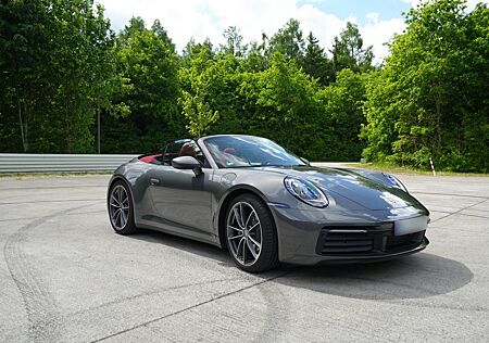 Porsche 992 911 (.1) Carrera Cabriolet / Werksgarantie