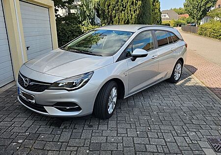 Opel Astra ST 1.2 120 Jahre Edition
