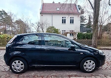 Fiat Grande Punto Kleinwagen TÜV 12/26 TOP Auto Klima