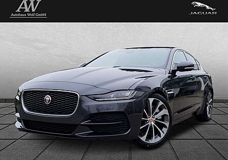 Jaguar XE D200 HSE