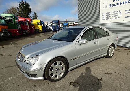 Mercedes-Benz C 320 CDI Sport-Edition/1.Hand/Top-Zustand.AMG