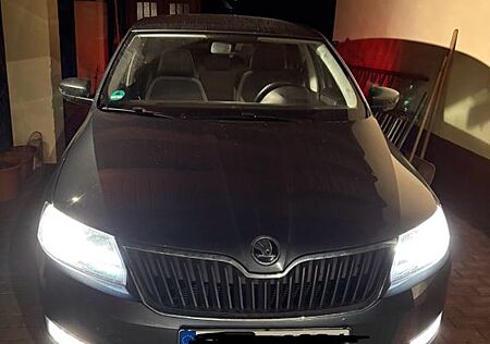 Skoda Rapid 1.0 TSI 81kW Active Active