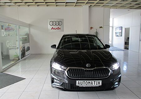 Skoda Fabia Selection 1,0 TSI DSG /Kamera LED Klimaaut