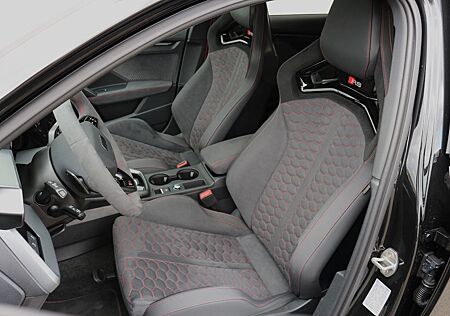 Audi RS3 Sportback/Pano/Matrix/Sportabg/Sonos/Schale