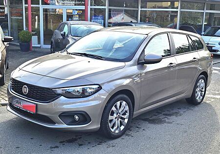 Fiat Tipo Kombi 1,4 16V Pop Navigation Sitzheizung