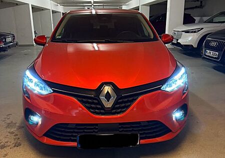 Renault Clio TCe 100 Experience Experience