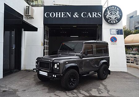 Land Rover Defender S