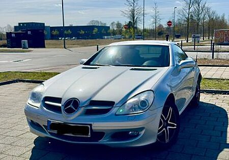 Mercedes-Benz SLK 200 Kompressor - super ausgestattet