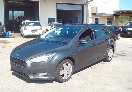 Ford Focus Turnier EURO6/Navi/SH/PDC/ALU