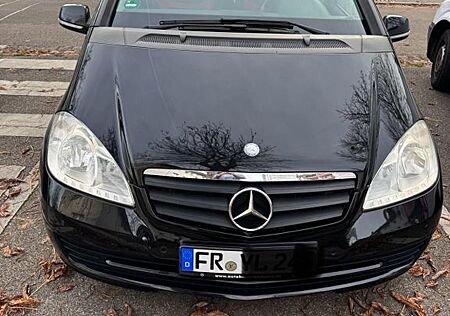 Mercedes-Benz A 160 ELEGANCE Autotronic ELEGANCE