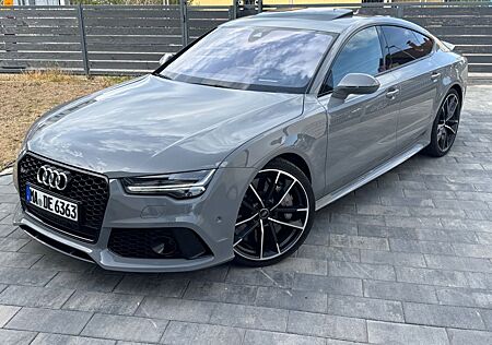 Audi RS7 4.0 TFSI quattro tip performance Sportb.