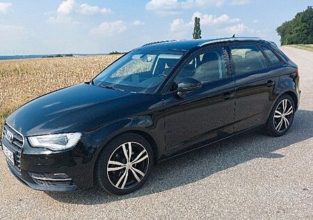 Audi A3 2.0 TDI Sportback clean diesel S tronic