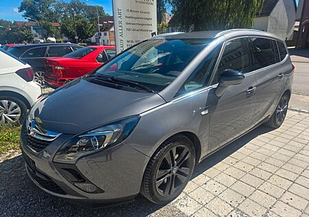 Opel Zafira C Automatik Navi Xenon Kamera