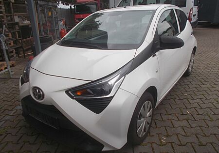 Toyota Aygo (X) Aygo -play