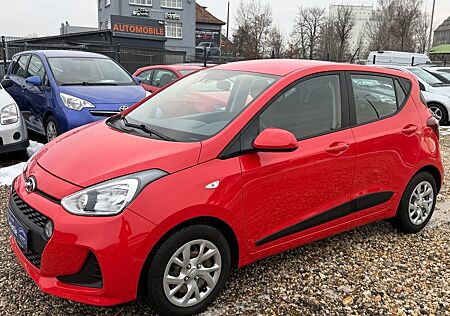 Hyundai i10 1.0 Klima/PDC/SHZ/beh.LR/Temp/Lim/BC/TÜV neu