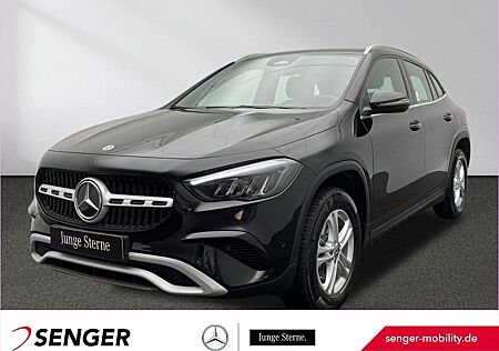 Mercedes-Benz GLA 200 Rückfahrkamera MBUX-Navi Sitzheizung LED