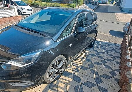 Opel Zafira Tourer