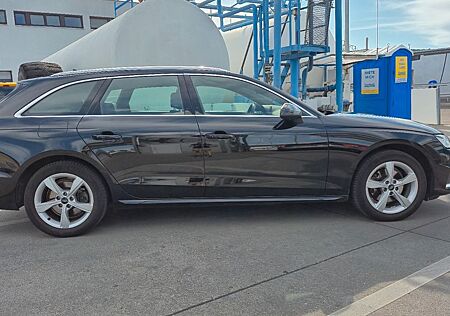 Audi A4 35 TFSI S tronic advanced Avant advanced