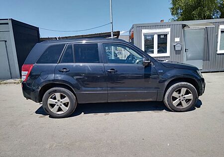 Suzuki Grand Vitara 1.9 DDIS X 30+LEDER+NAVI+SHZ+S.DACH