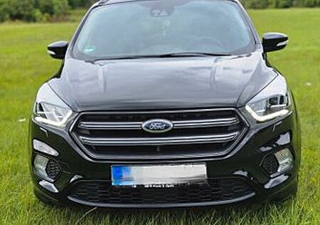 Ford Kuga 2,0 EcoBoost 4x4 ST-Line Automat ST-Line