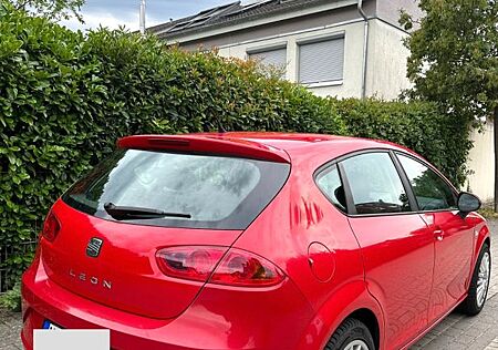 Seat Leon 1.4 mit 6 Gänge Automatik, Klimaanlage