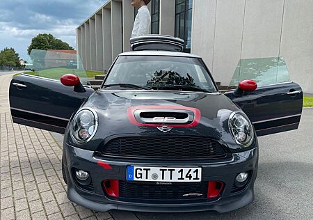 Mini John Cooper Works GP2 R56