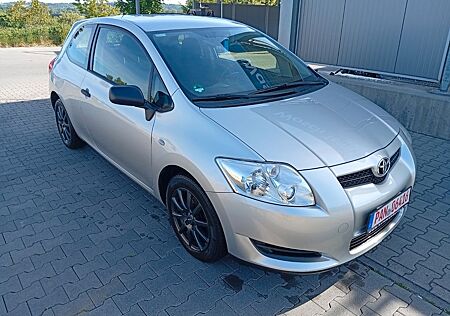Toyota Auris 1.4 VVT-i Luna