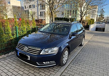 VW Passat Volkswagen 2.0 TDI DSG 4M 125kW Highline BM Vari...