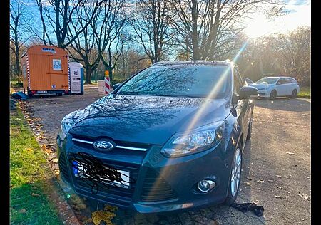 Ford Focus 2,0TDCi 103kW PowerSh. Titanium Turnie...