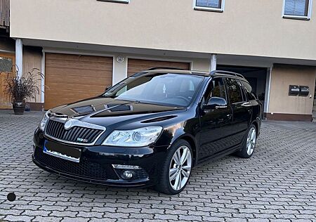 Skoda Octavia 2.0 TFSI DSG Combi RS
