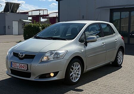 Toyota Auris Basis